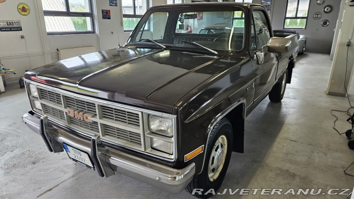 GMC Sierra 2500 - vynikající stav 1984