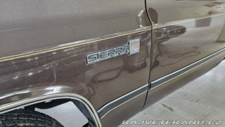 GMC Sierra 2500 - vynikající stav 1984