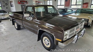 GMC Sierra 2500 - vynikající stav 1984