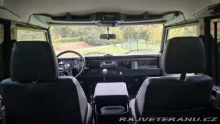 Land Rover Defender 110 300 TDi wagon 1997