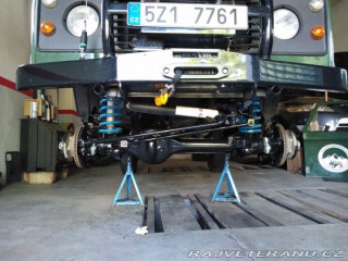 Land Rover Defender 110 300 TDi wagon 1997
