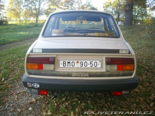 Škoda 105 L 1988