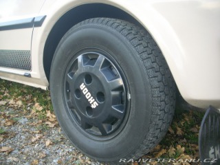 Škoda 105 L 1988