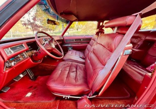Cadillac Coupe de Ville  1976