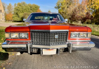 Cadillac Coupe de Ville  1976