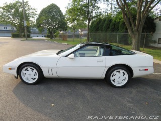 Chevrolet Corvette  1988