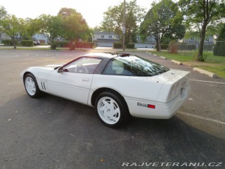 Chevrolet Corvette  1988
