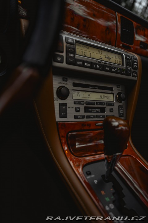 Lexus SC 430 2002