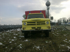 Dodge Ostatní modely W 300 Mowag 1972