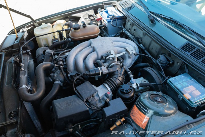 BMW 3 325i (6) 1986