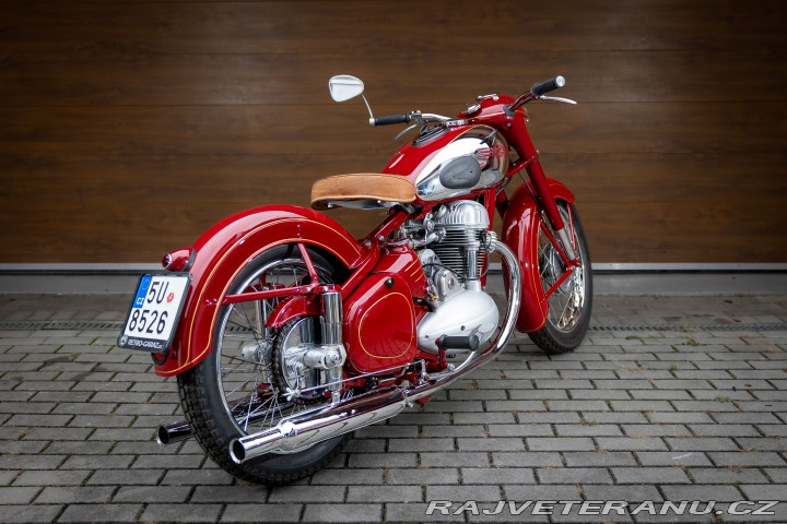 Jawa 500 OHC TYP 15/00 ŠNEK 1952