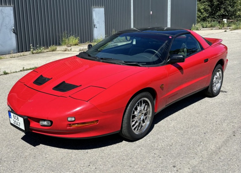 Pontiac Firebird 