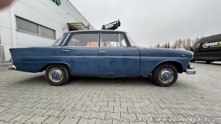 Mercedes-Benz 200 W110 1967