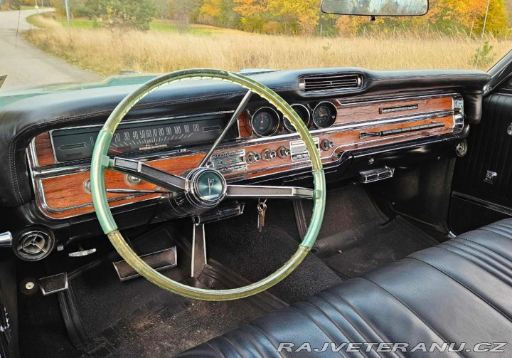 Pontiac Bonneville Coupe 1965