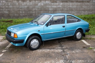Škoda 130 RAPID TUZEX MODRÁ METAL 1986