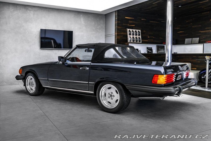 Mercedes-Benz SL 1986