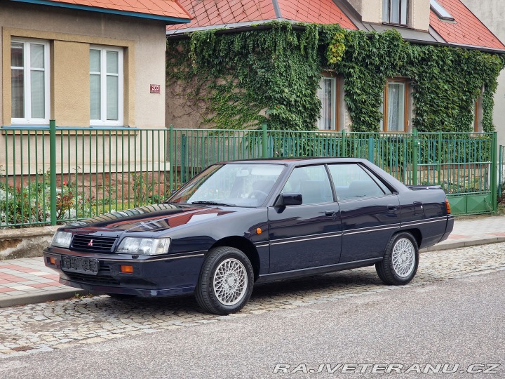 Mitsubishi Ostatní modely Sapporo 2.4i E16A 1989