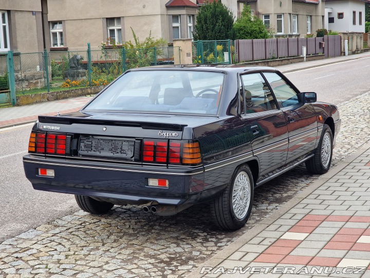 Mitsubishi Ostatní modely Sapporo 2.4i E16A 1989