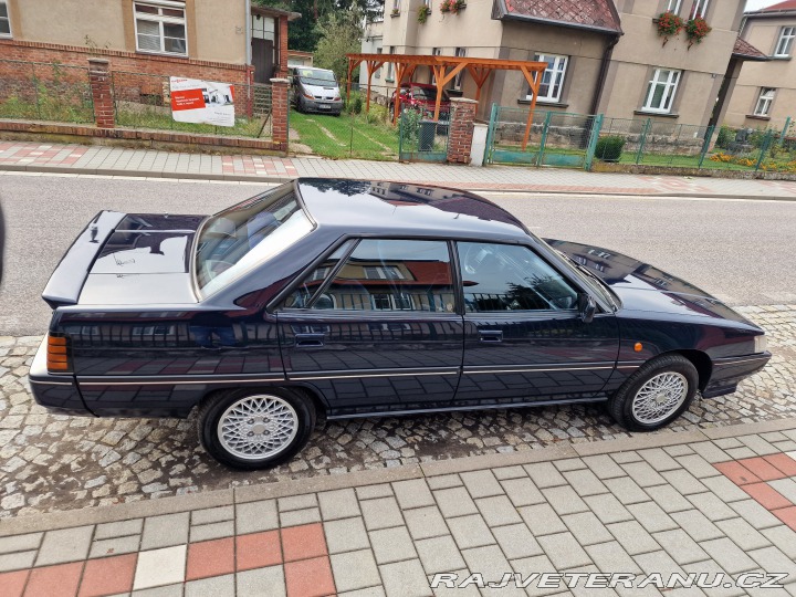 Mitsubishi Ostatní modely Sapporo 2.4i E16A 1989