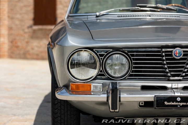 Alfa Romeo 2000 GT 2000 VELOCE 1974