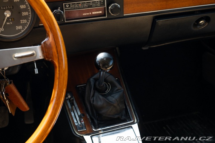 Alfa Romeo 2000 GT 2000 VELOCE 1974
