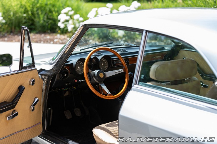Alfa Romeo 2000 GT 2000 VELOCE 1974