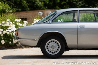 Alfa Romeo 2000 GT 2000 VELOCE 1974