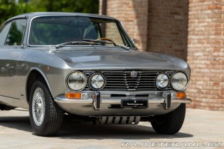 Alfa Romeo 2000 GT 2000 VELOCE 1974