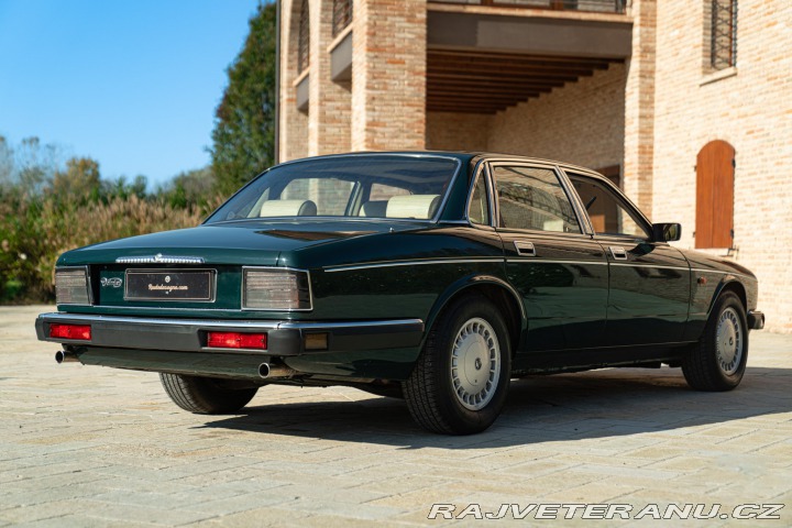 Daimler Ostatní modely XJ 40 1991