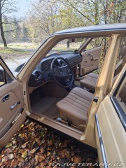 Mercedes-Benz 250 w123 1980