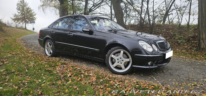 Mercedes-Benz 500 W211 E500 Avantgarde 2002