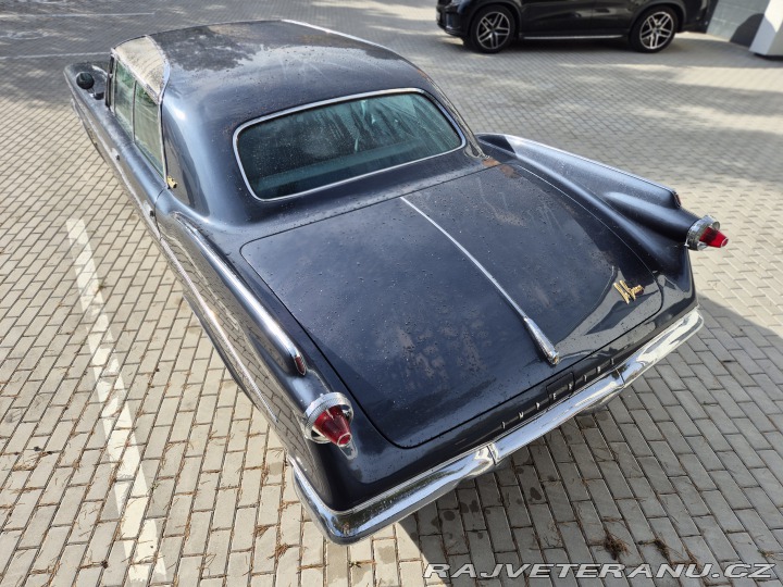 Chrysler Imperial Le Baron 1960