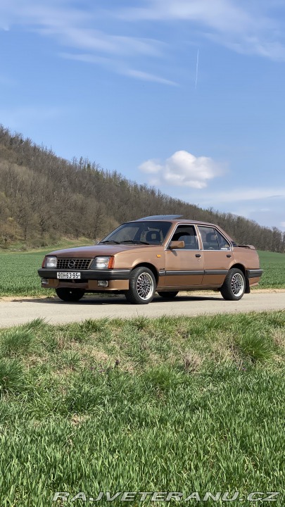 Opel Ascona 1985