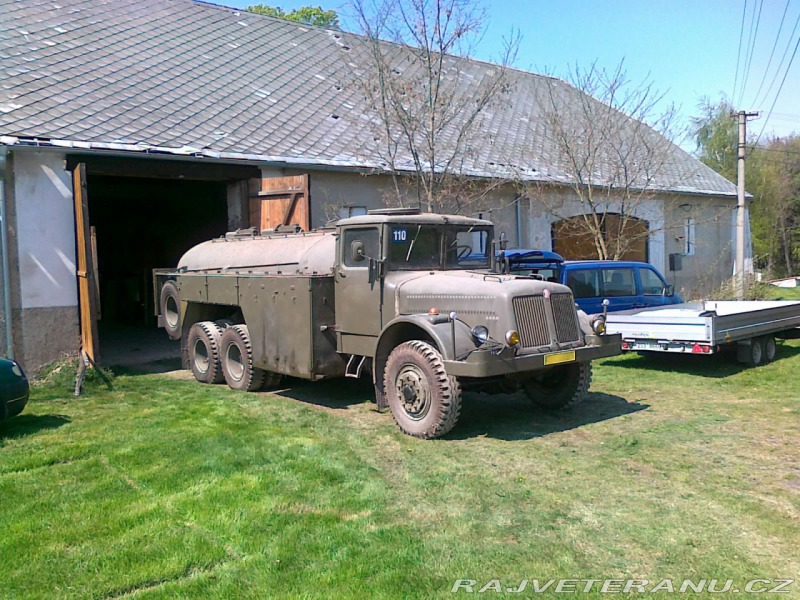 Tatra 111 