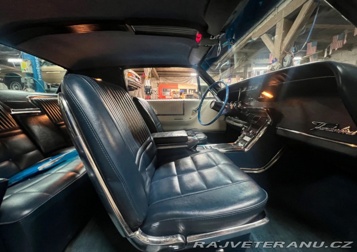 Ford Thunderbird 1966