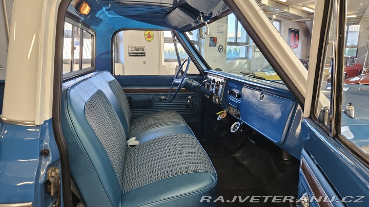 Chevrolet C/K C10 Custom Deluxe 1971