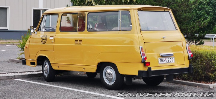 Škoda 1203 MINIBUS 1977