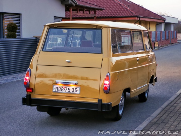Škoda 1203 MINIBUS 1977