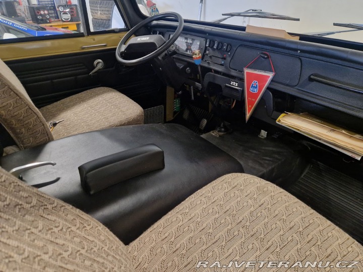 Škoda 1203 MINIBUS 1977