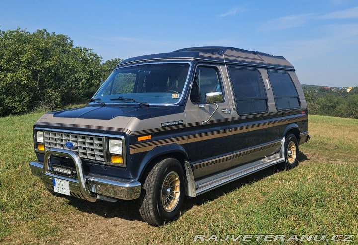 Ford Econoline E150 1985