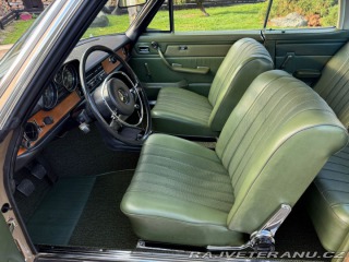 Mercedes-Benz 280 w114 280ce coupe 1972