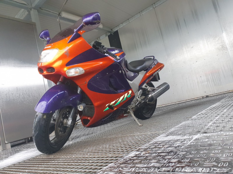 Kawasaki ZX ZX10 / ZZR1100