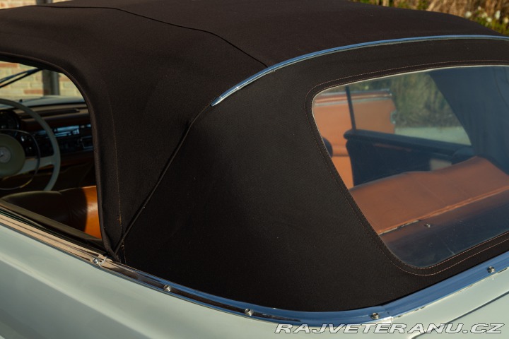Mercedes-Benz 250 SE CABRIOLET 1968