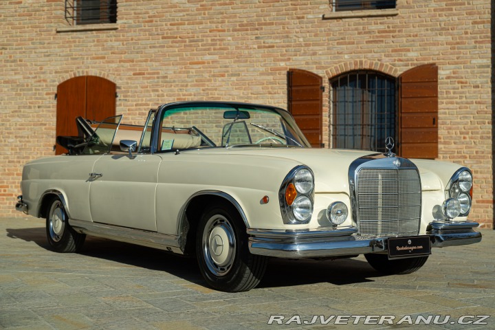 Mercedes-Benz 250 SE CABRIOLET 1968