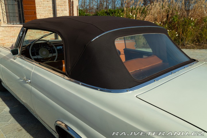 Mercedes-Benz 250 SE CABRIOLET 1968