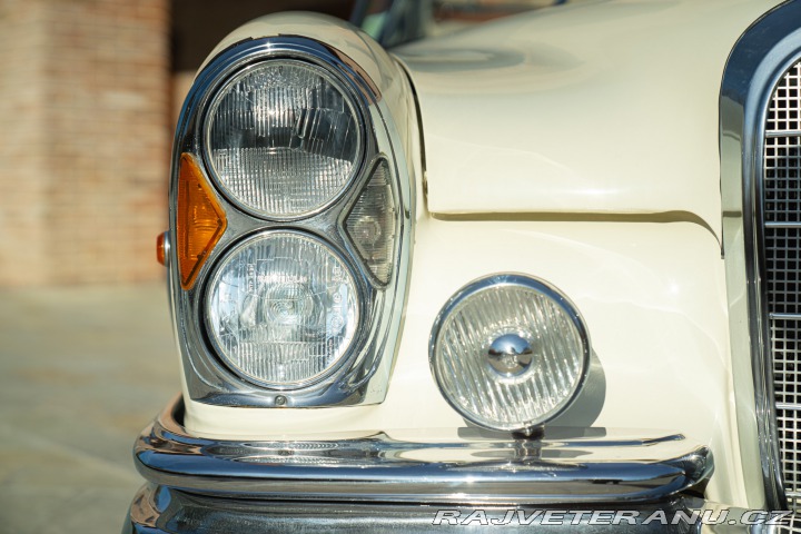 Mercedes-Benz 250 SE CABRIOLET 1968
