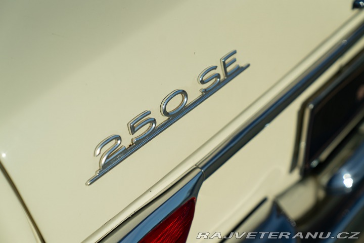 Mercedes-Benz 250 SE CABRIOLET 1968