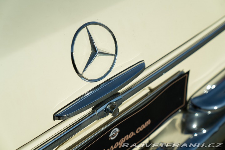 Mercedes-Benz 250 SE CABRIOLET 1968