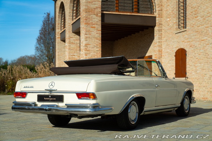 Mercedes-Benz 250 SE CABRIOLET 1968