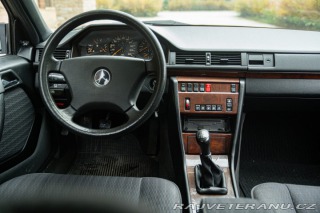 Mercedes-Benz 200 TE SW 1992